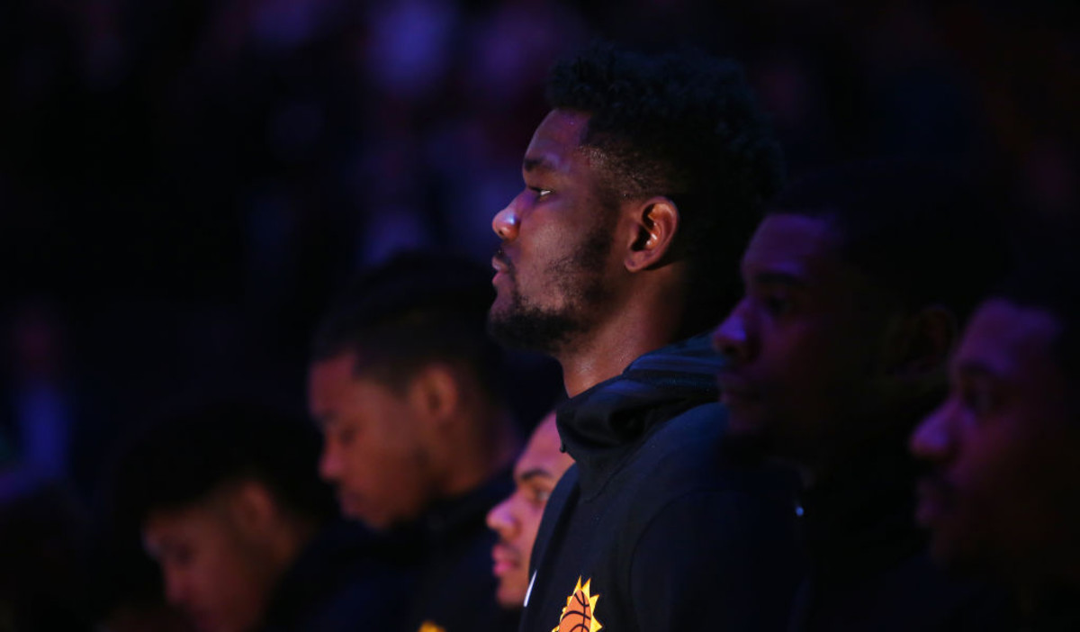 deandre-ayton-alpha-dog.jpg